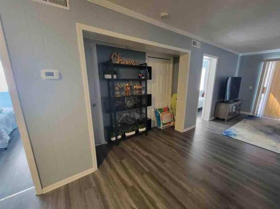 הילטון הד איילנד 2022 Renovated 2-Bdrm Cozy, Lovely Condo W/Parking! מראה חיצוני תמונה