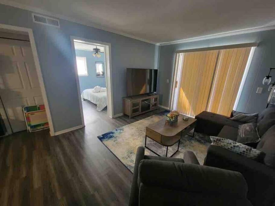הילטון הד איילנד 2022 Renovated 2-Bdrm Cozy, Lovely Condo W/Parking! מראה חיצוני תמונה
