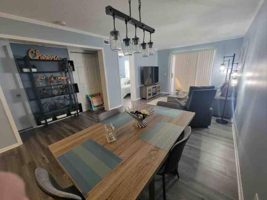 הילטון הד איילנד 2022 Renovated 2-Bdrm Cozy, Lovely Condo W/Parking! מראה חיצוני תמונה