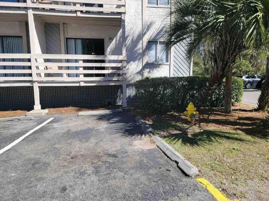 הילטון הד איילנד 2022 Renovated 2-Bdrm Cozy, Lovely Condo W/Parking! מראה חיצוני תמונה