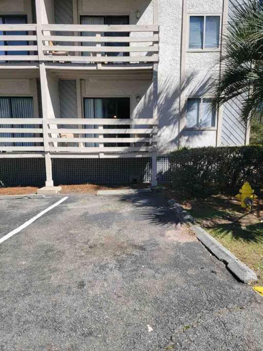 הילטון הד איילנד 2022 Renovated 2-Bdrm Cozy, Lovely Condo W/Parking! מראה חיצוני תמונה
