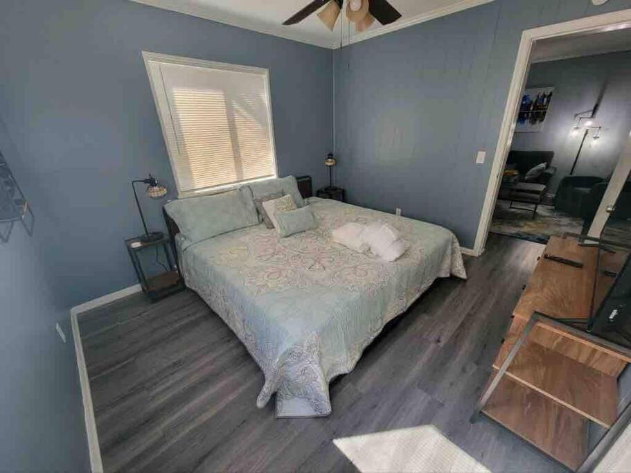 הילטון הד איילנד 2022 Renovated 2-Bdrm Cozy, Lovely Condo W/Parking! מראה חיצוני תמונה