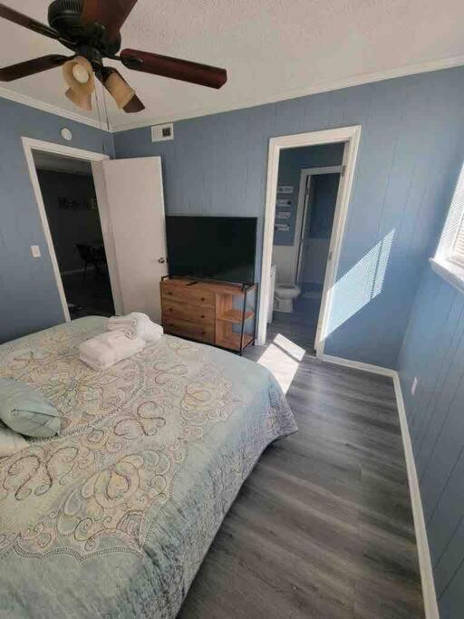 הילטון הד איילנד 2022 Renovated 2-Bdrm Cozy, Lovely Condo W/Parking! מראה חיצוני תמונה